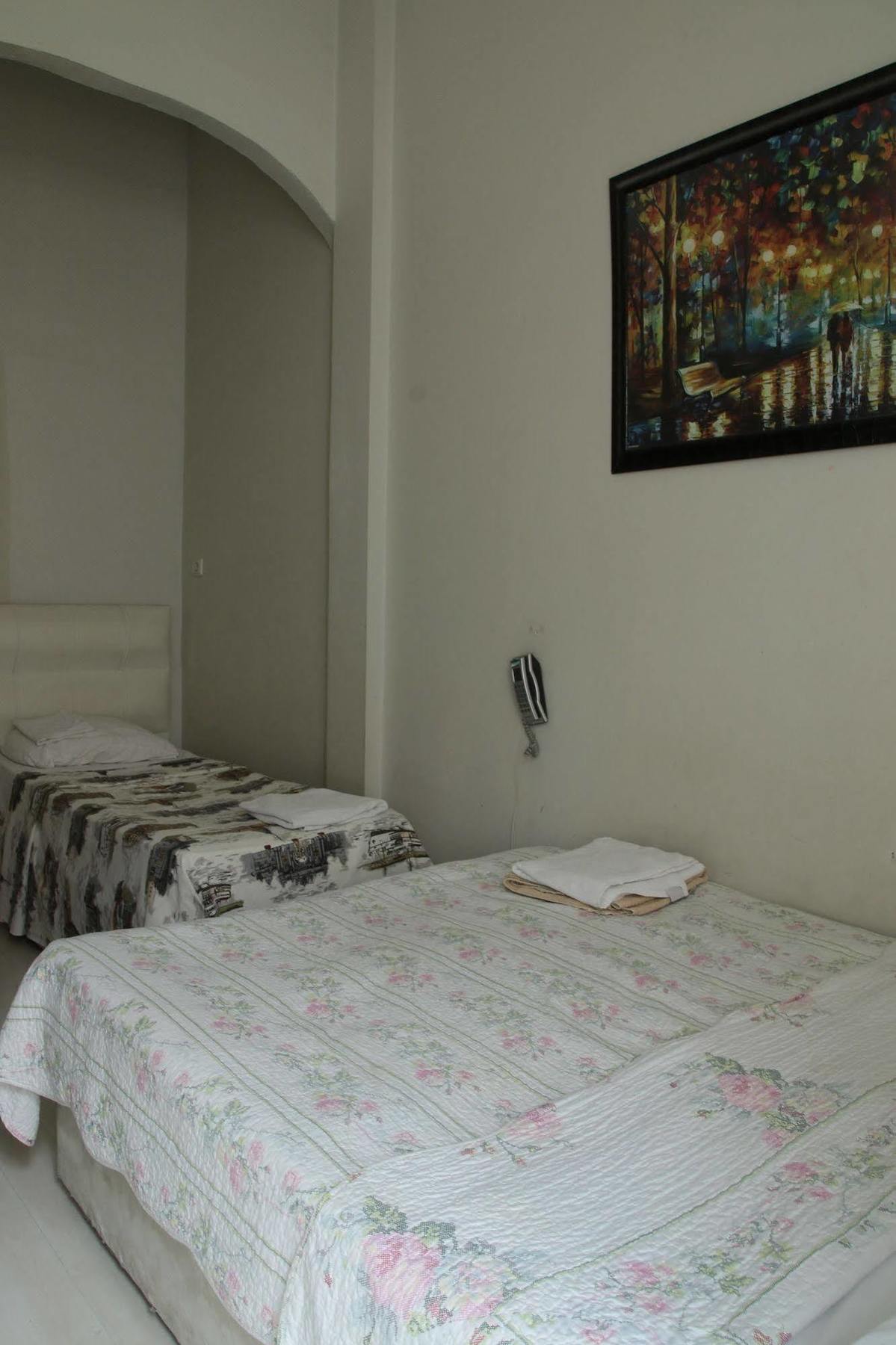 Eagles Budget Home Istambul Extérieur photo